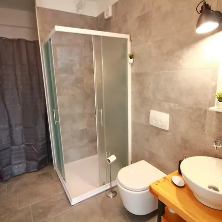 Tramontana - Cozy And Charming Close To Sea דירה