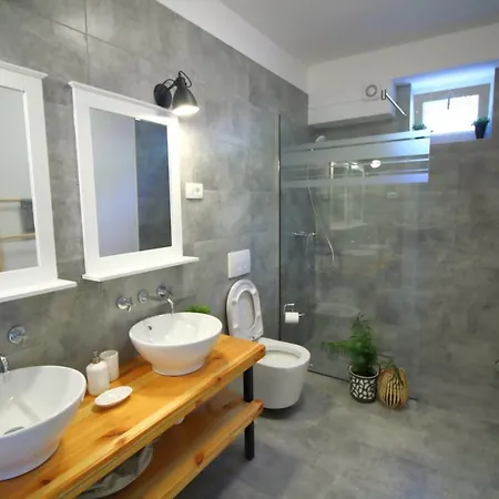 Tramontana - Cozy And Charming Close To Sea * אופטיה